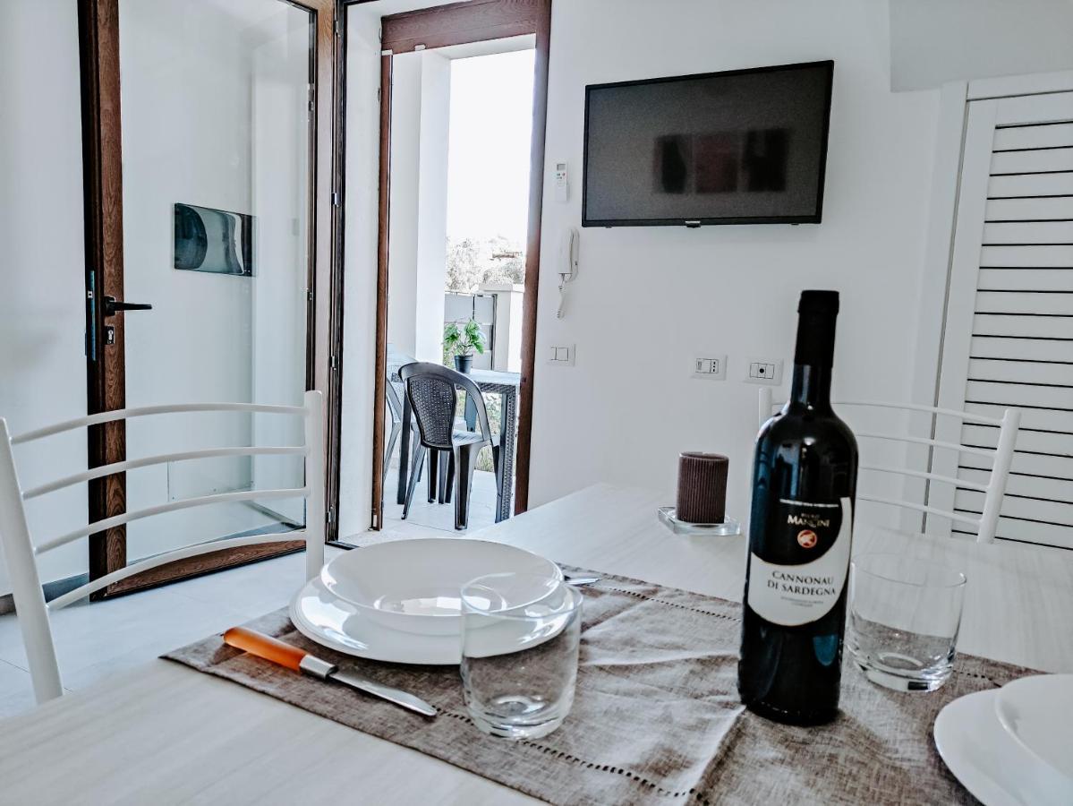 Diletta Apartment Тортоли Экстерьер фото