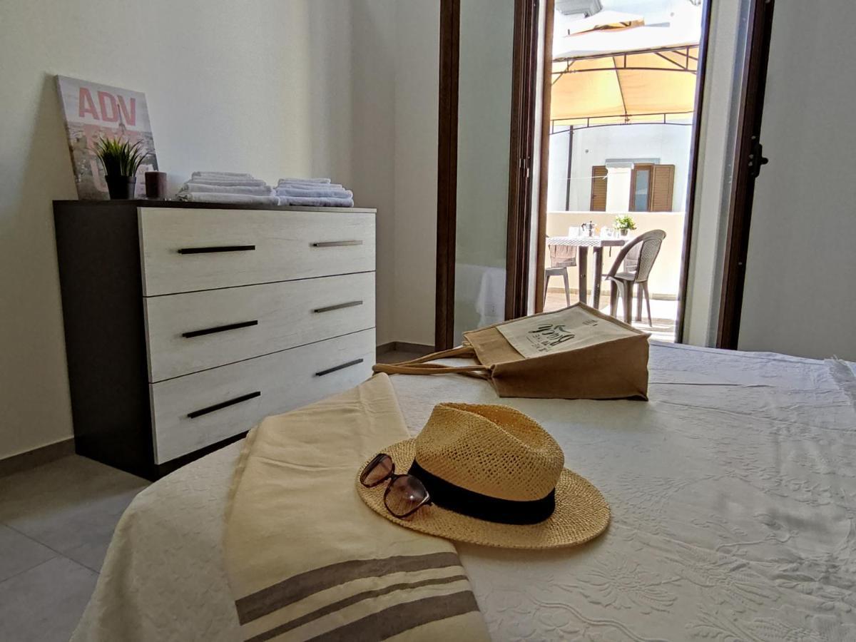 Diletta Apartment Тортоли Экстерьер фото